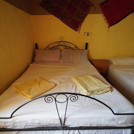 Family Moroccan House 梅尔祖卡 外观 照片