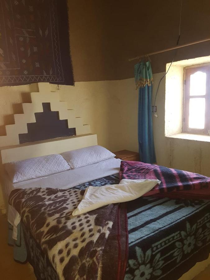 Family Moroccan House 梅尔祖卡 外观 照片