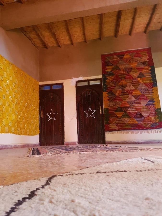 Family Moroccan House 梅尔祖卡 外观 照片