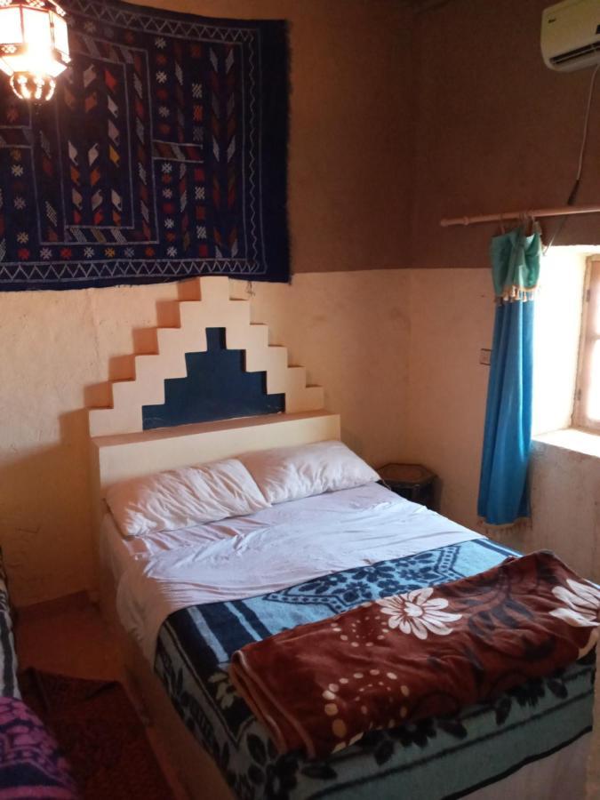 Family Moroccan House 梅尔祖卡 外观 照片