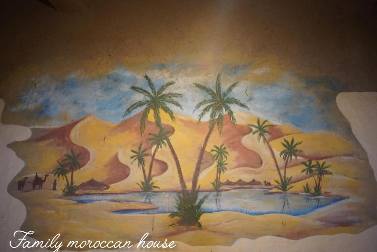 Family Moroccan House 梅尔祖卡 外观 照片